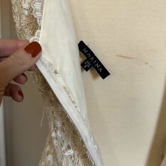 🕊️ Marina Ivory/ Gold Embroidered Lace Overlay Sheath Cocktail Dress — size 8 - Picture 11 of 11